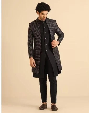 KISAH | Men Chevron Print Regular Fit Sherwani Set