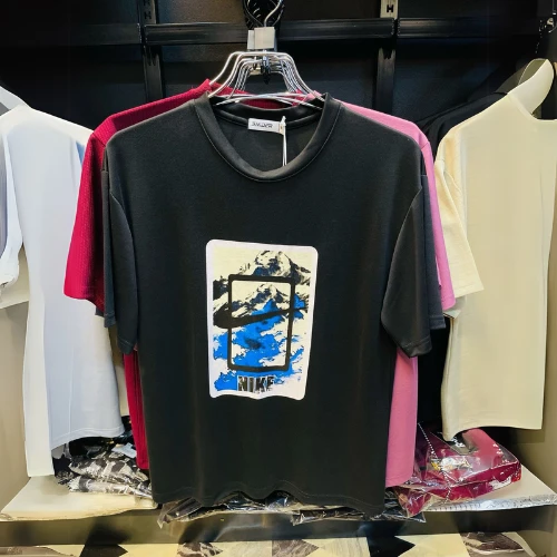 Nike Graphic T-Shirt